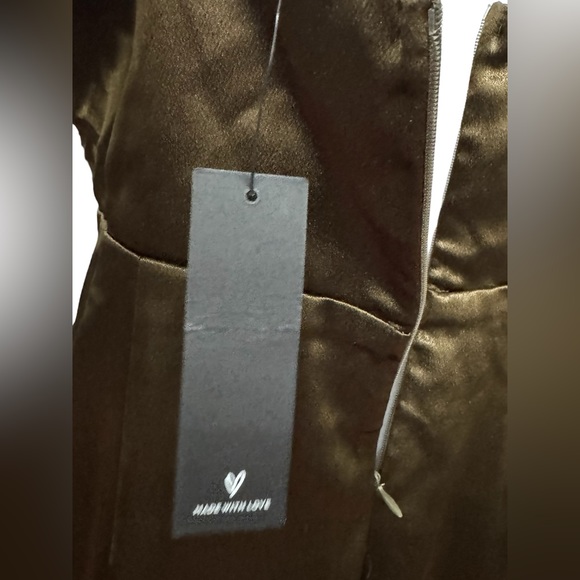 Lulus On the Guest List Olive Green Satin One-Shoulder Maxi Dress - Picture 13 of 14